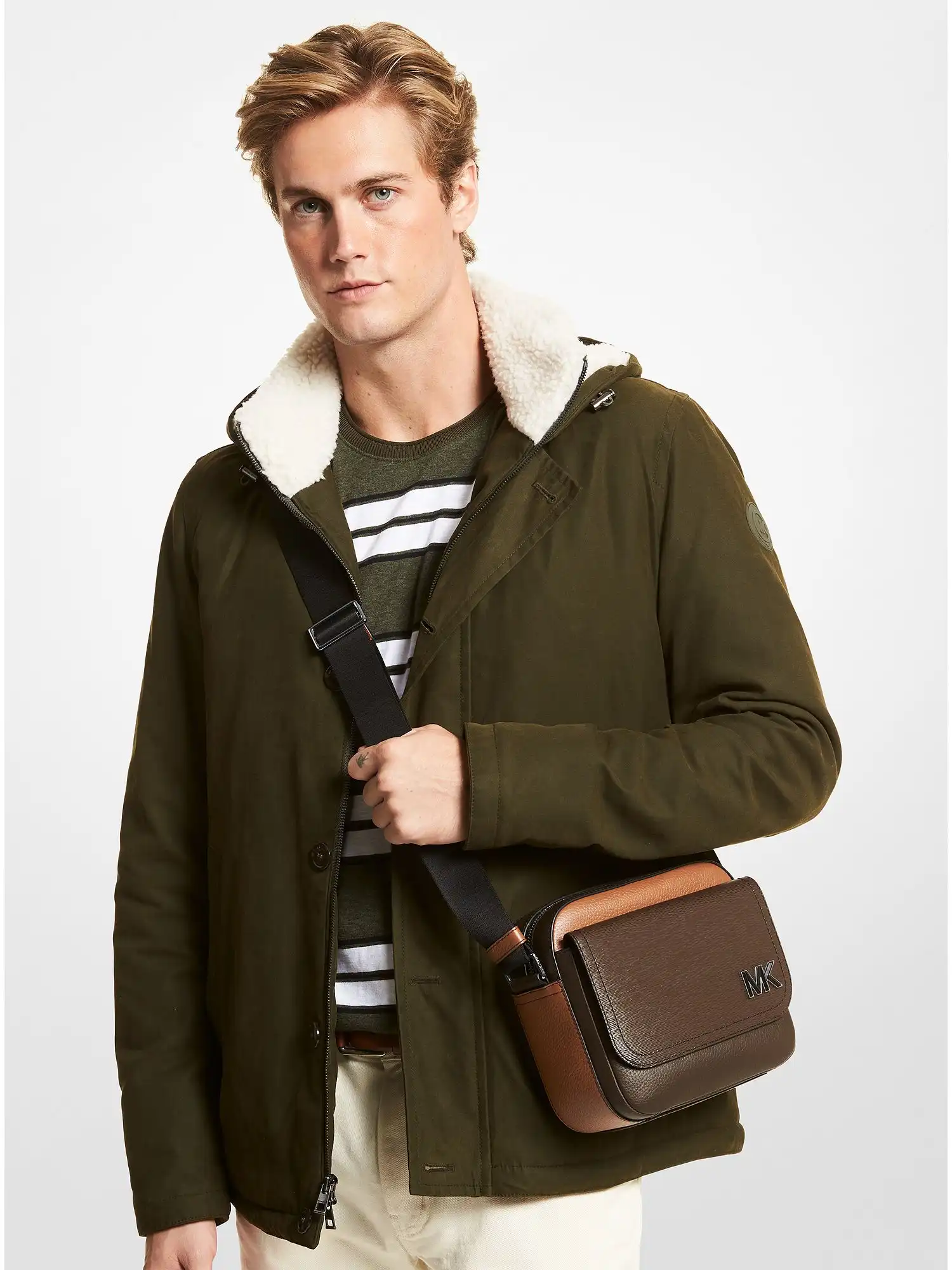 Hudson Color-Blocked Leather Messenger Bag Brown